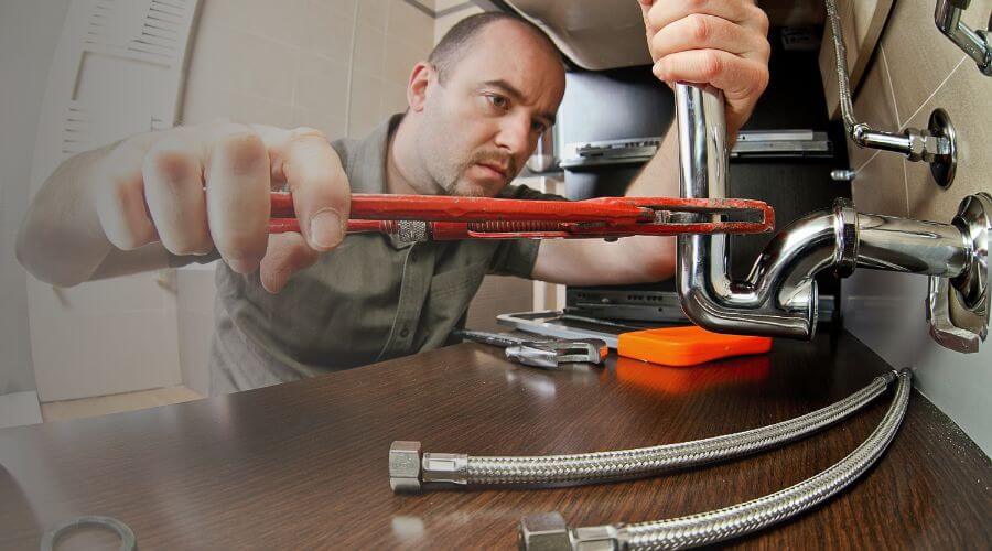 Professional same day plumber in Johannesburg, CA